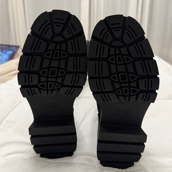 Zara Black Knee-High Rubber Boots - Picture 5 of 5